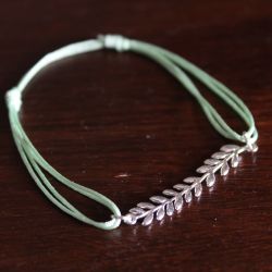 Bracelet ABEYTU, fougère et fil de jade