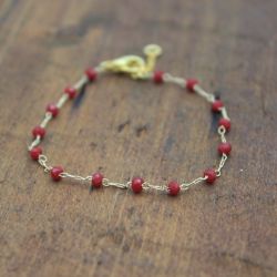 Bracelet CIARA Rubis, chaine à perles rouge